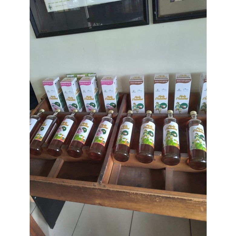 

Sensasi Lezat Madu Perhutani Bunga Liar 650 Ml