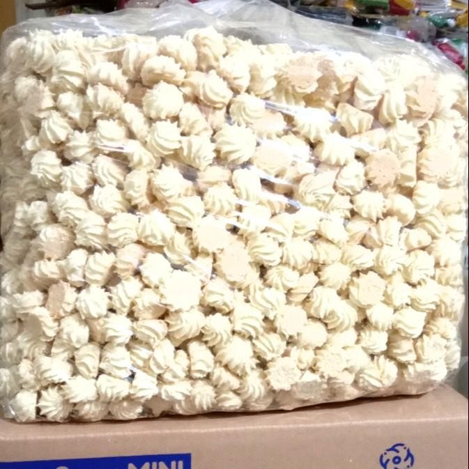 

Kue Sagu Mini 1kg Kue Salju Lebaran Kue Sprit Jadul Kue Sagu Mini Manis Kue Camilan Sagu