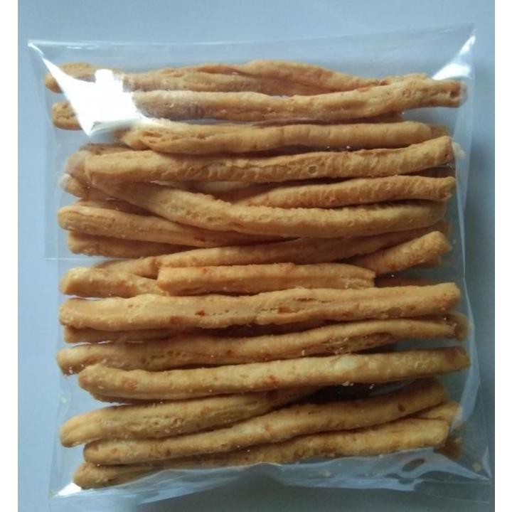 

Andrianbijaksana Stik Edam / Stik Keju 250 Gr / Cheese Stick / Kue Keju