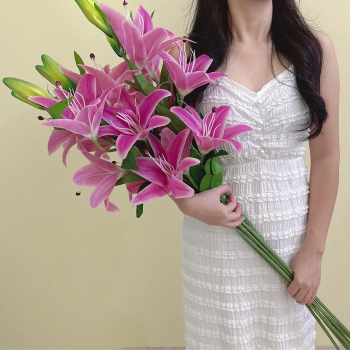 Bunga Lily Latex Besar Jumbo 4 Cabang Bunga Hias Premium Tangkai 108cm