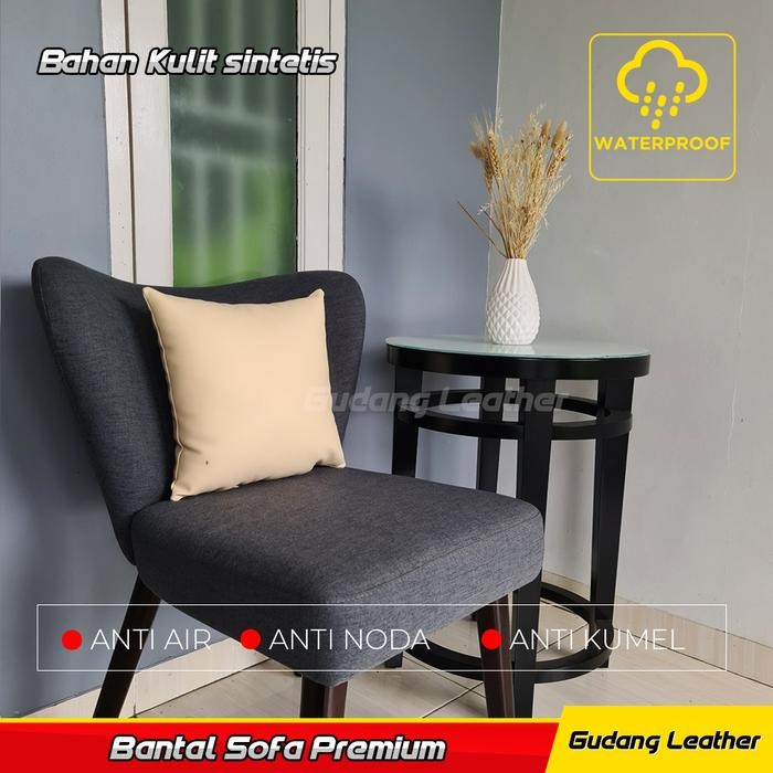 Bantal Sofa Kulit Sintetis