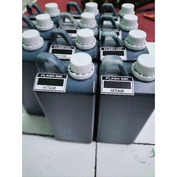 

TINTA STEMPEL FLASH OTOMATIS/ FLASH, ALL VARIAN WARNA ,isi 1,1 kg ,kemasan 1 liter