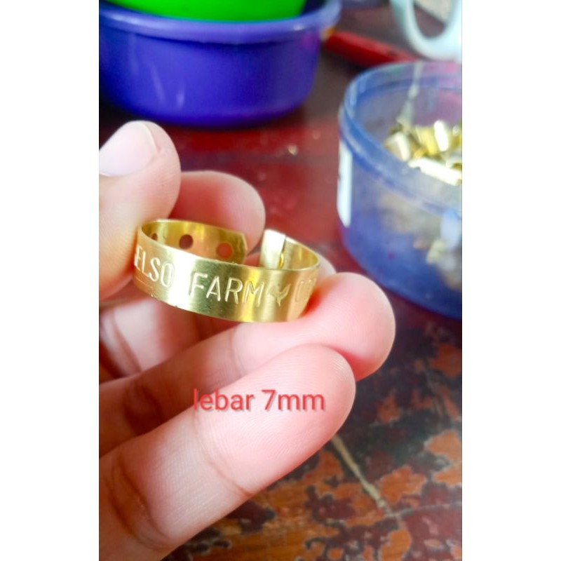 gelang kaki ayam import warna gold, harga per 6 biji, bahan logam Kuningan asli,anti karat,tahan