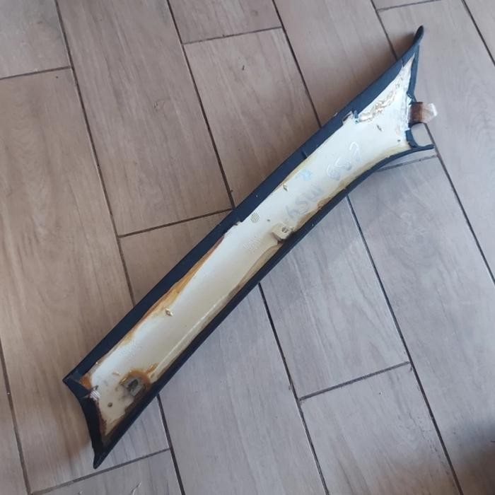 Original Pilar A Kanan Bmw E39 M54. Copotan