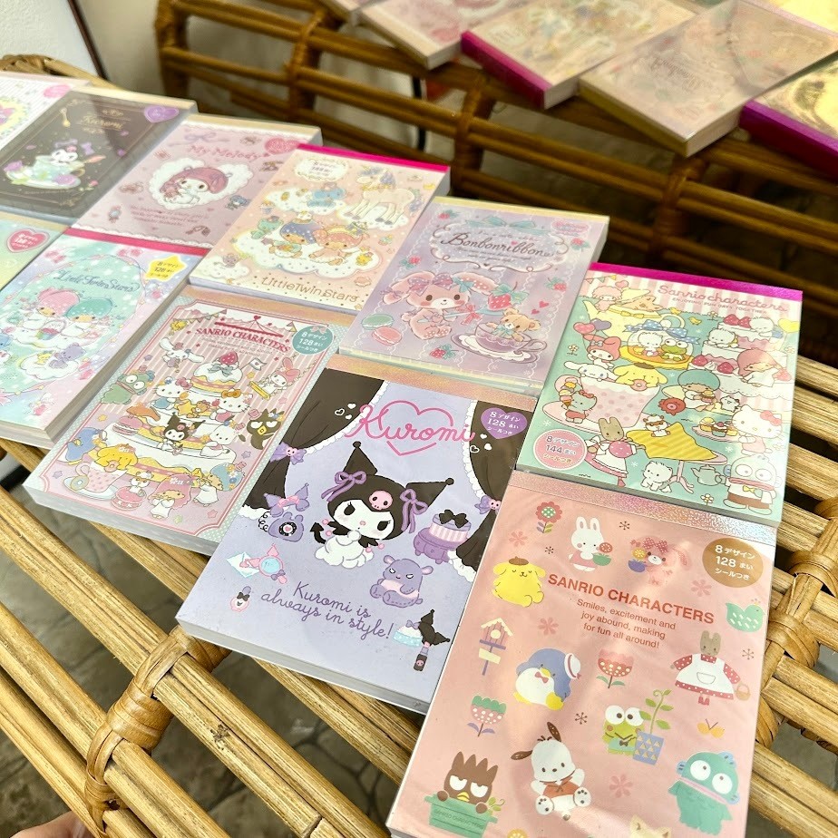 

Memopad 8 Design Notes Notepad Catatan Kecil Buku Alat Tulis Stiker Notebook Sanrio Kuromi