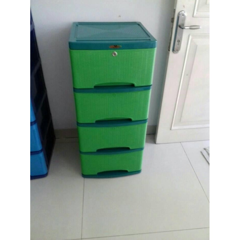 container cabinet rotan s4 / container plastik / lemari plastik