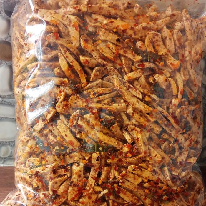 

Barbara.storee BASRENG STIK PEDAS DAUN JERUK 1KG food snacks Makanan Camilan