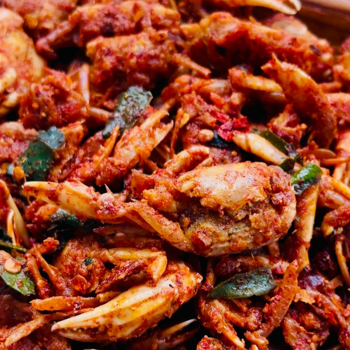 

BABY CRAB CRISPY PEDAS DAUN JERUK 500GR NGABRET WE!!