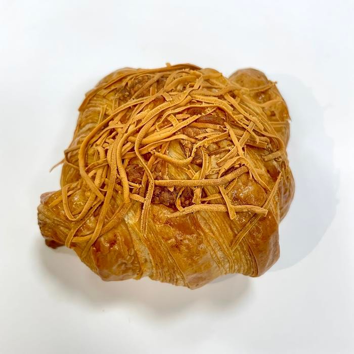 

JTTOP" DON BAKESHOP CROISSANT - TRIPLE CHEESE CROISSANT