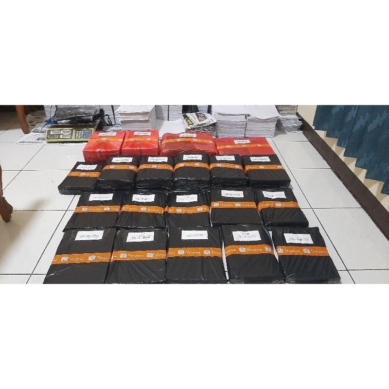 

Termurah!! 10Kg Kertas Hvs Bekas A4 Dan F4 Satu Sisi Tanpa StrepleS 10Kg.