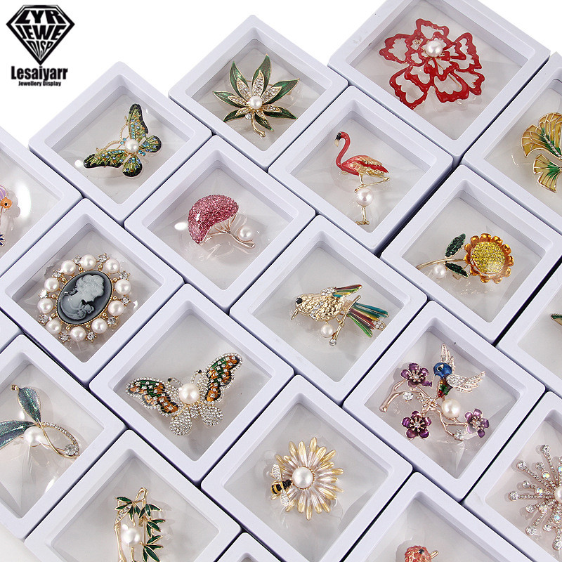 Kotak Penyimpanan Perhiasan Permata Koin Bros Film PE Dekorasi Pameran Tahan Debu Casing Rak Display