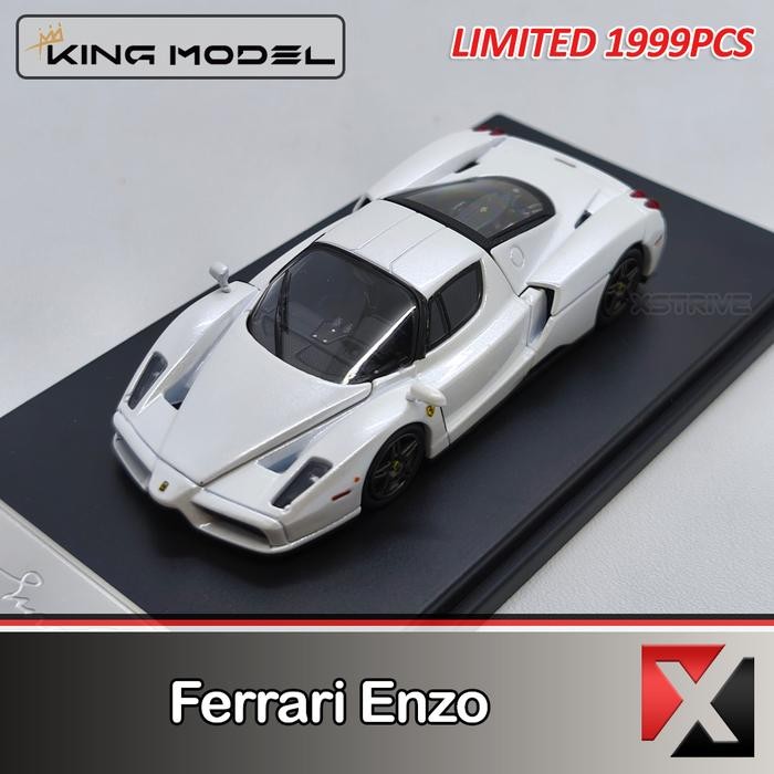Terlaris King Model 1:64 Ferrari Enzo White Regular Edition Openable Engine Hood
