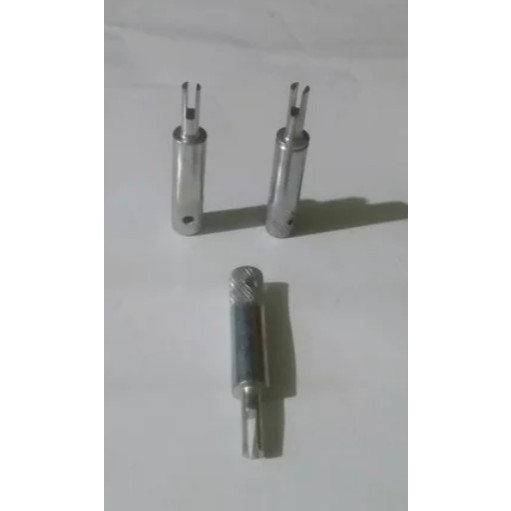 Kunci Pentil Ban Pembuka Pentil Ban Mobil Bukaan Pentil Ban Kunci Pembuka Pentil Ban Motor Kunci