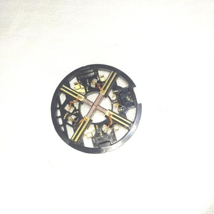 Holder Carbon Brush Dinamo Kipas Motor Fan Radiator Kabel 2 PIN Denso