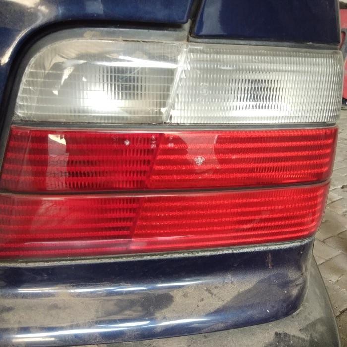 stoplamp bmw e36 kanan