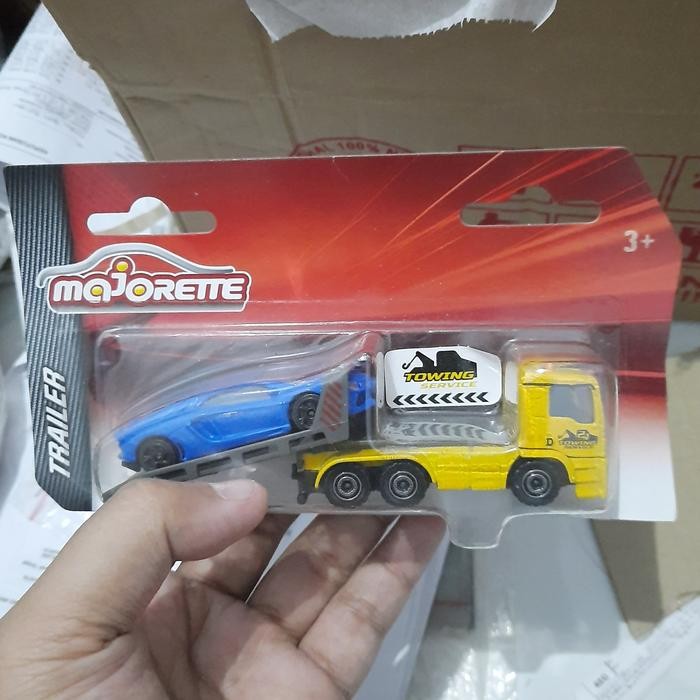 PREMIUM Majorette Trailer MAN TGS tow truck lamborghini aventador truk towing