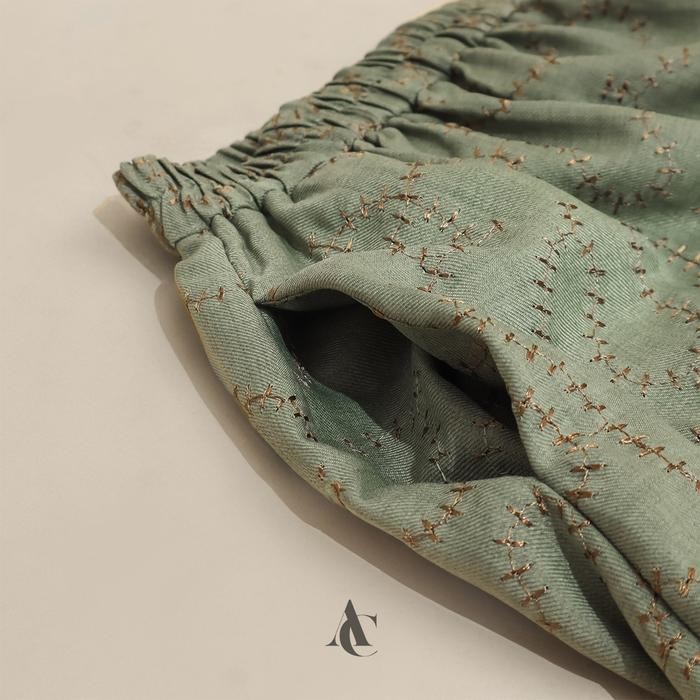 Alur Cerita - Amara One Set Muslimah Linen Embroidery
