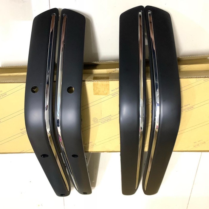 Sabuk Bumper List Bumper W210 Facelift E260 E240