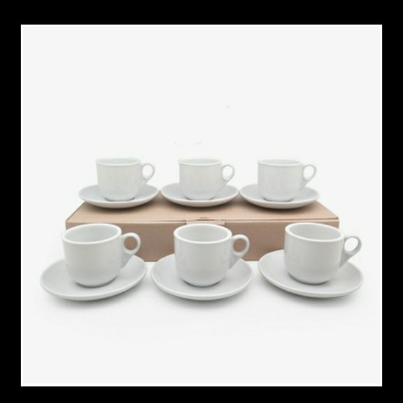 Cangkir keramik putih polos