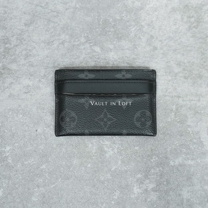 

Louis Vuitton Monogram Eclipse Porte-Cartes Double Card Holder Kode 106