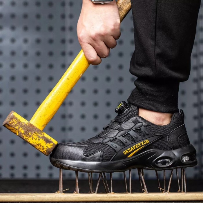Sepatu Sneakers Safety Pria Sport Fashion Sepatu Safety Boots