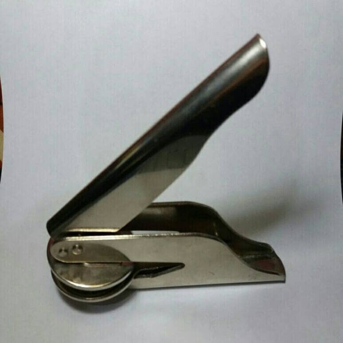 

Gagang Stempel Emboss Pocket + Plat