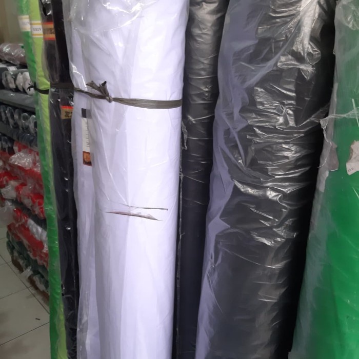 Grosir Murah. Bahan kain TC Putih Axinite. Atasan seragam sekolah.