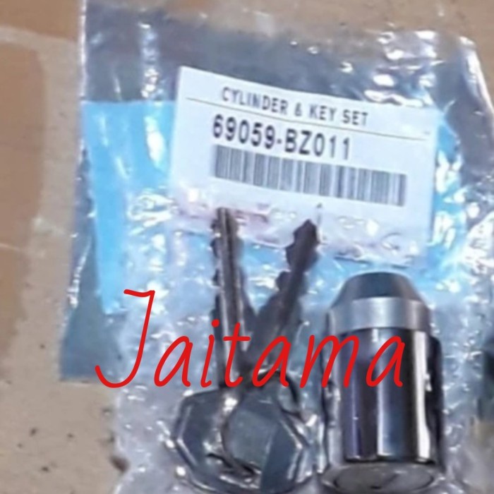 Kunci Ban Serep Rush - Terios Original