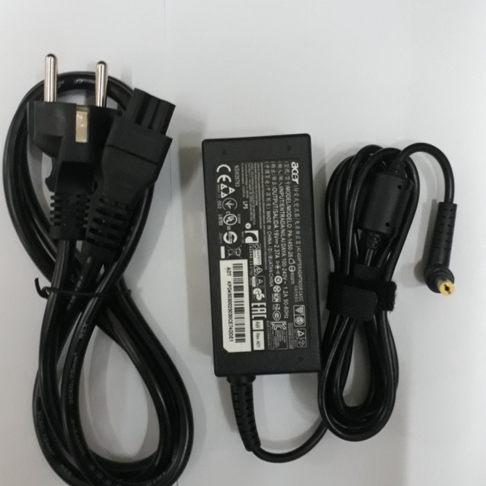 BISA GOSEND ADAPTOR CHARGER LAPTOP ACER ASPIRE E5-473 (ORIGINAL)