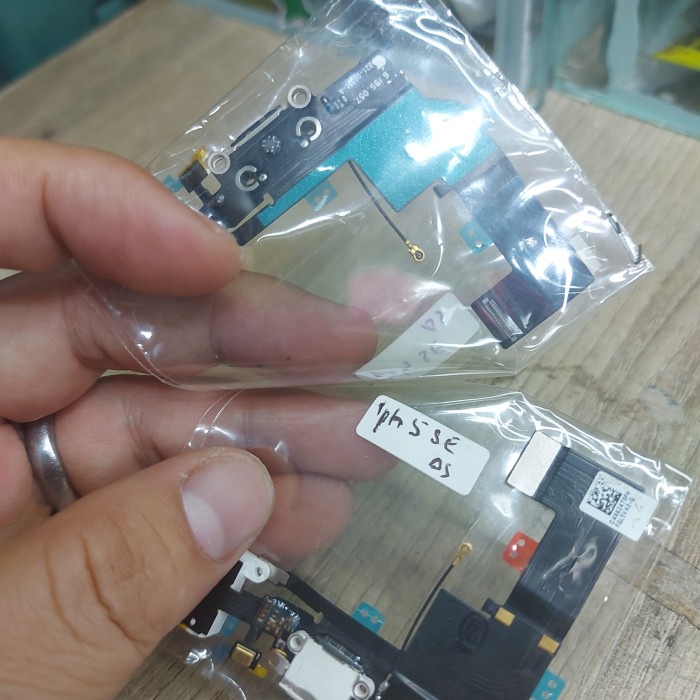 Flexibel Charger Iphone 5 SE Original