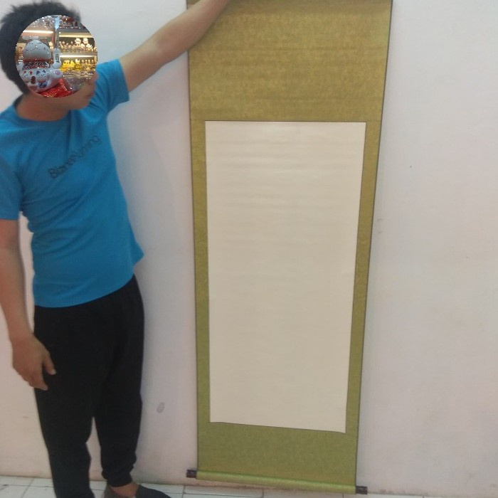 

HOT SALE! KERTAS KALIGRAFI SCROLL / KUACO (L)