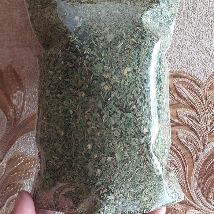 

Daun Parsley Kering 500Gr / 1Kg - Daun Peterseli Terlaris