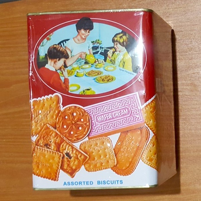 

NeW Khong Guan Kaleng 1600 gr - Biskuit 1.6kg bukan marie regal