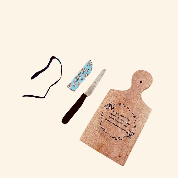 terbaru  souvenir set talenan kayu dan pisau gratis sablon dan ucapan 50pcs ready