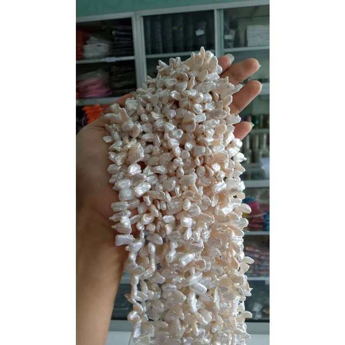 

yang dicari@@@@] FRESHWATER PEARL BAROQUE OVAL 2-3MM, 7*12MM WHITE