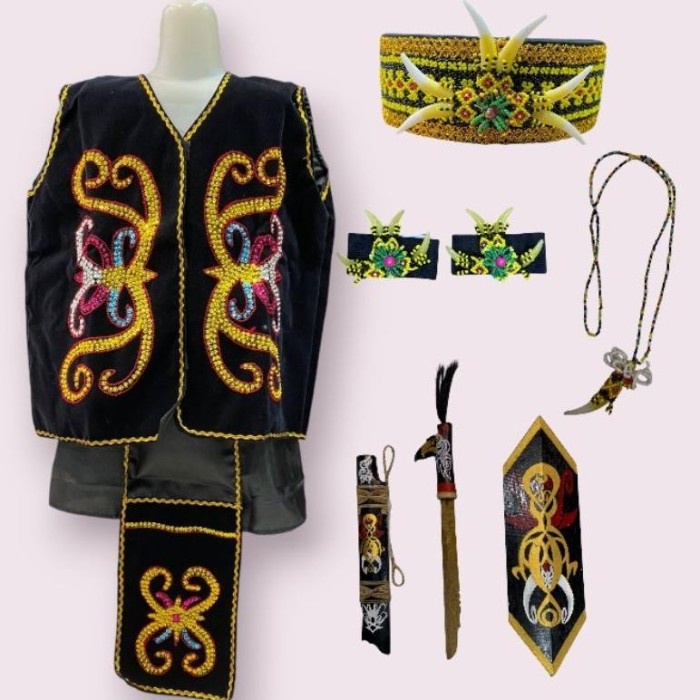TERUJI BAJU DAYAK COWO/BAJU ADAT DAYAK TK-SD/BAJU ADAT DAYAK ANAK LAKI LAKI