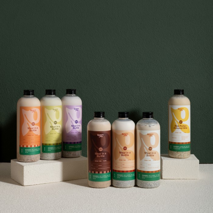 

Meal In A Bottle / Meal Replacement 500ml (Tiramisu, Thai Tea, Taro, Malt, Matcha, Bee Pollen,