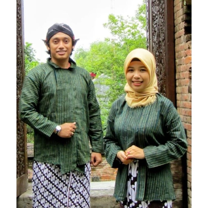 PRODUK TERBATAS Couple Atasan Lurik Adat Jawa / Baju Couple Lurik Murah Adat Jogja