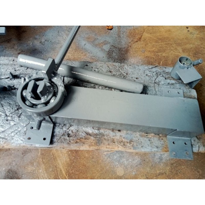 ALAT TEKUK BESI alat penekuk besi beton begeul uk 6.8 cincin besi