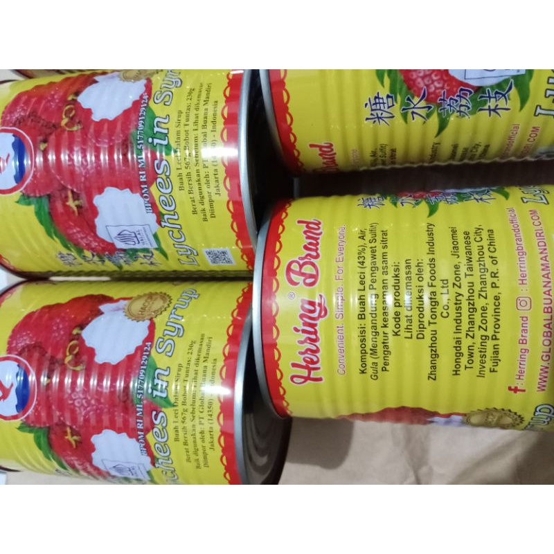 

Leci kaleng buah lychees kaleng