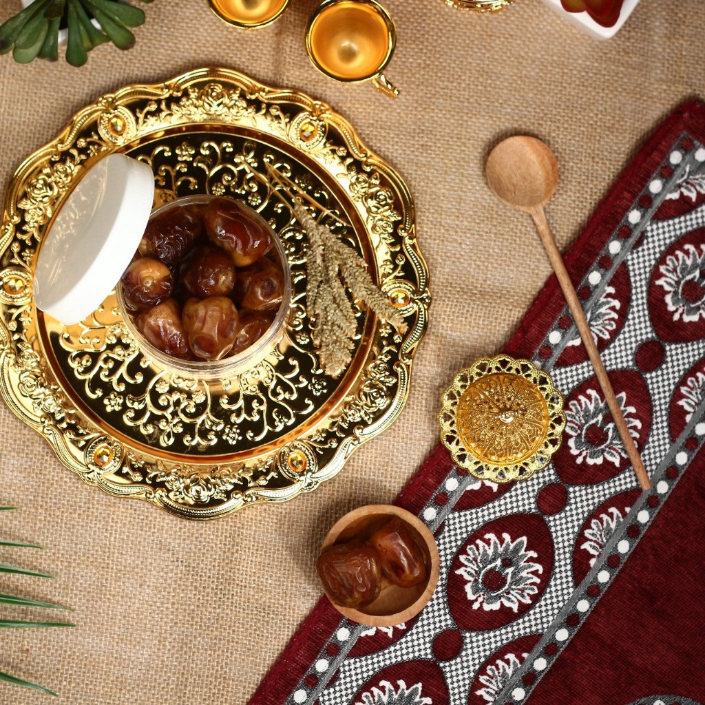 

Selected Dates - Aneka Kurma pilihan dari Timur Tengah Sukari Ajwa Khalas Tunis Tangkai Ruthob