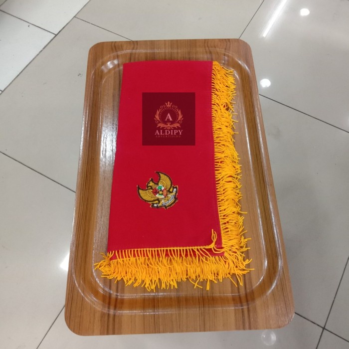 Baki,Nampan Upacara Bendera + Alas baki upacara Bendera Paskibraka