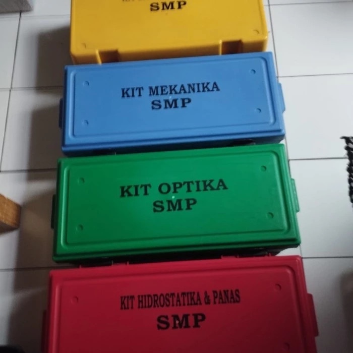 

PROMO! KIT FISIKA SMP HEMAT 4BOX, MEKANIKA, OPTIKA, LISTRIK, PANAS (SEPAKET)