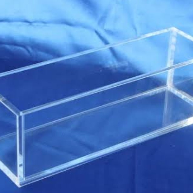 

BARANG TERLARIS Box Akrilik Uk.10x4x50cm tanpa tutup atas bawah