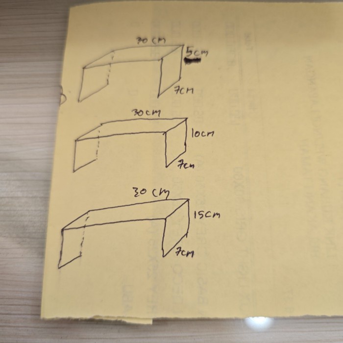 

BARANG TERLARIS Custom Stand acrylic bahan 5mm