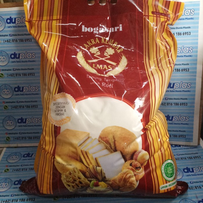 

SALE !!! TEPUNG TERIGU BOGASARI CAKRA KEMBAR EMAS ROTI 5 KG READYY
