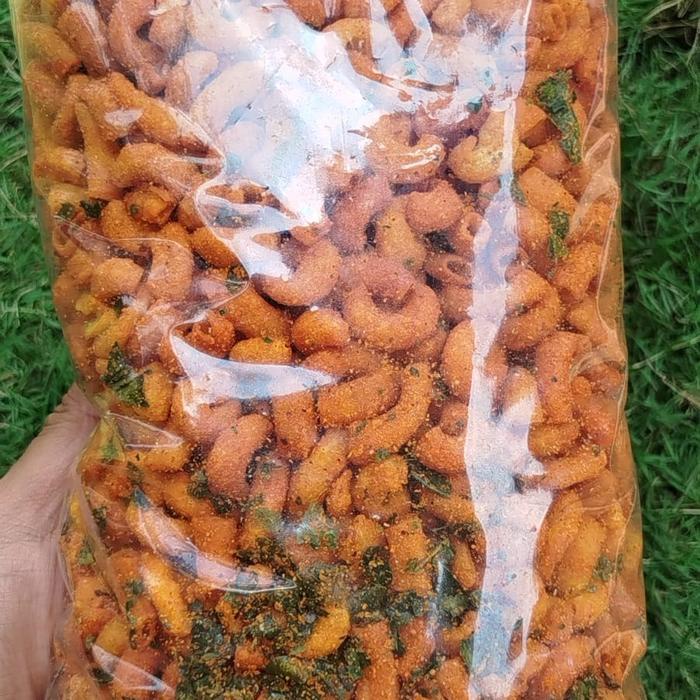 

Makaroni Pedas Daun Jeruk 1 Kg