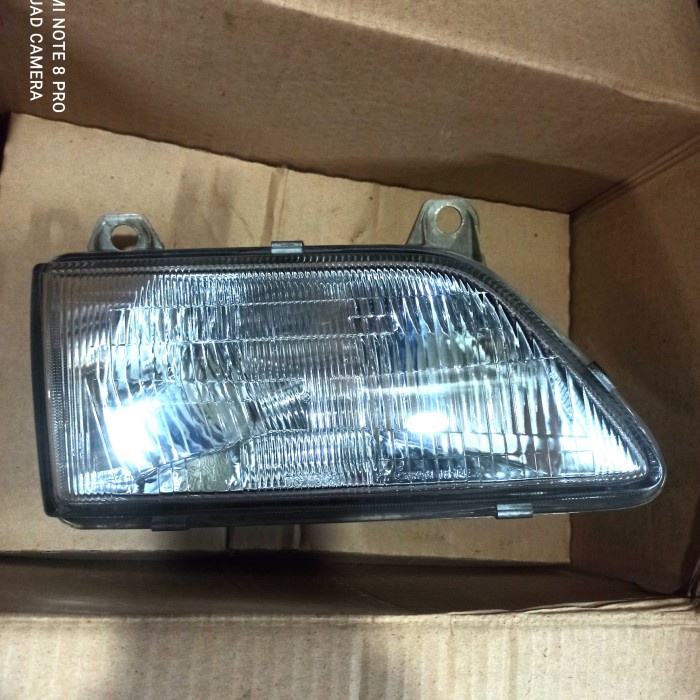 headlamp toyota soluna original