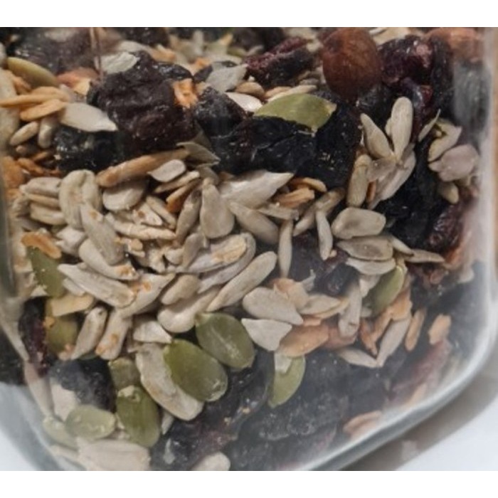 

SALE !!! 500GR ROASTED MIX SUNFLOWER, PUMPKIN SEEDS, ALMOND, RAISIN, CRANBERRY READYY