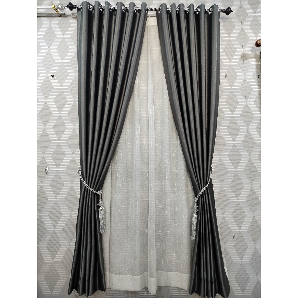 Promo Gorden Lucky Blackout 85% Dengan Lebar 130Cm X Tinggi 250Cm